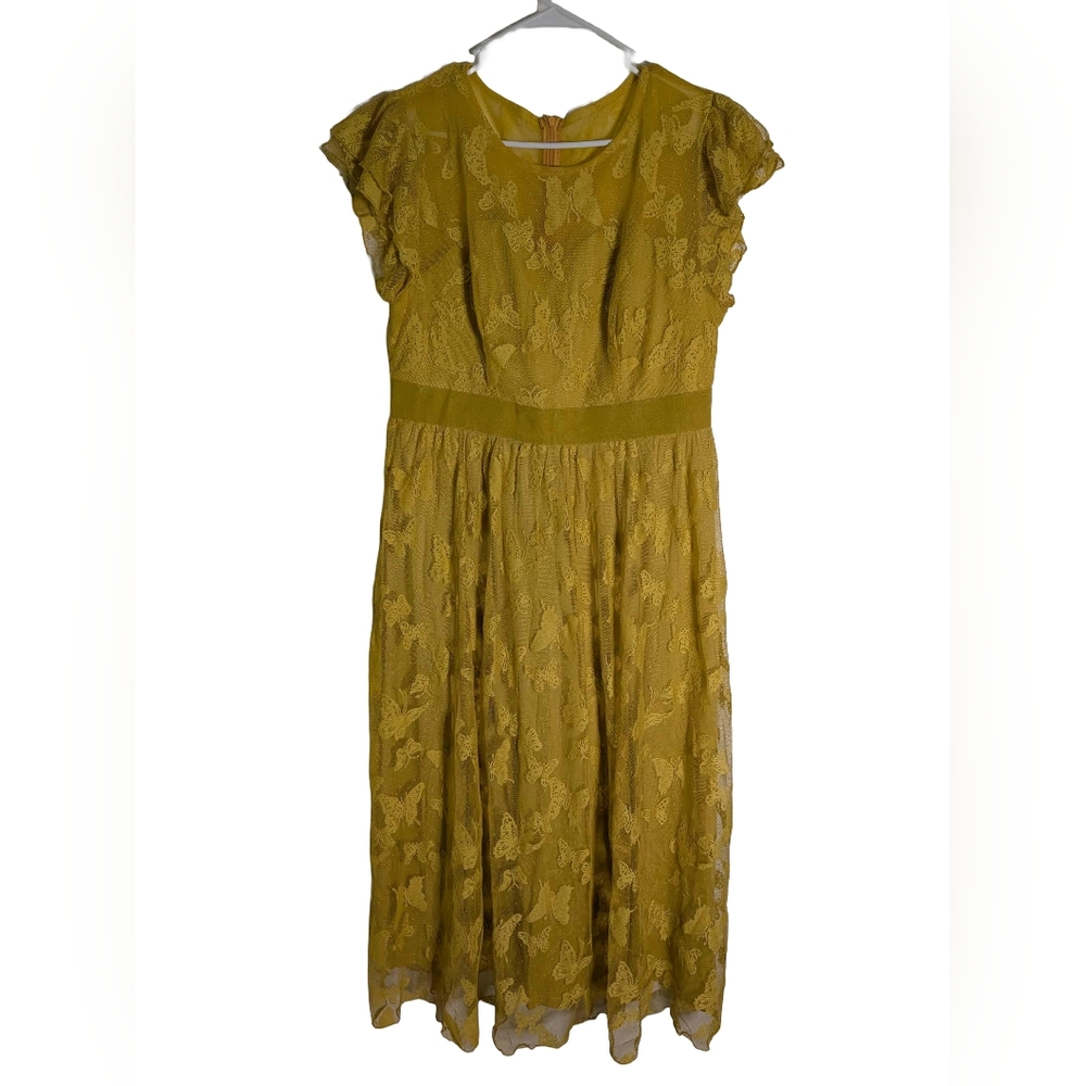 Elegant Gold Maxi Dress with Butterfly Design
